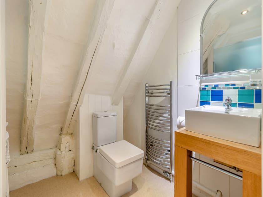 Bathroom | All Saints Cottage, Saffron Walden