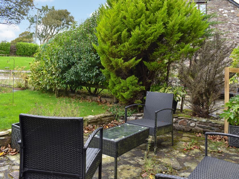 Outdoor | May Cottage, Hartland