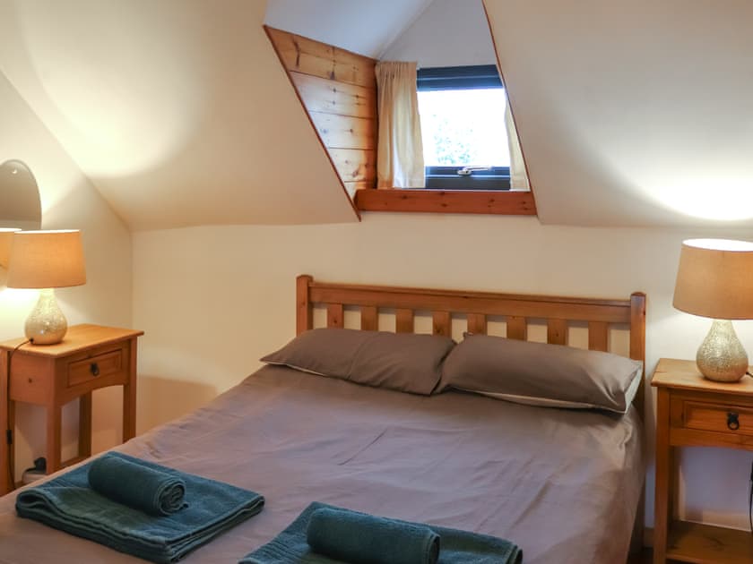Double bedroom | Stablgoch - Rhiw Goch Cottages, Penrhyndeudraeth, near Porthmadog