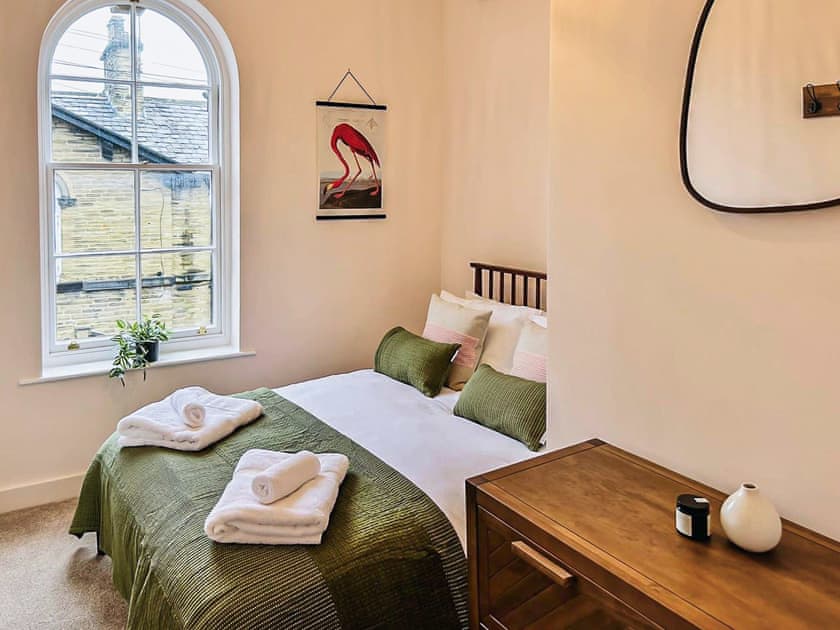 Double bedroom | Saltaire Mill Cottage, Saltaire, near Haworth