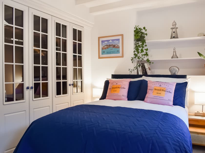 Double bedroom | Quincey Cottage, Whitby