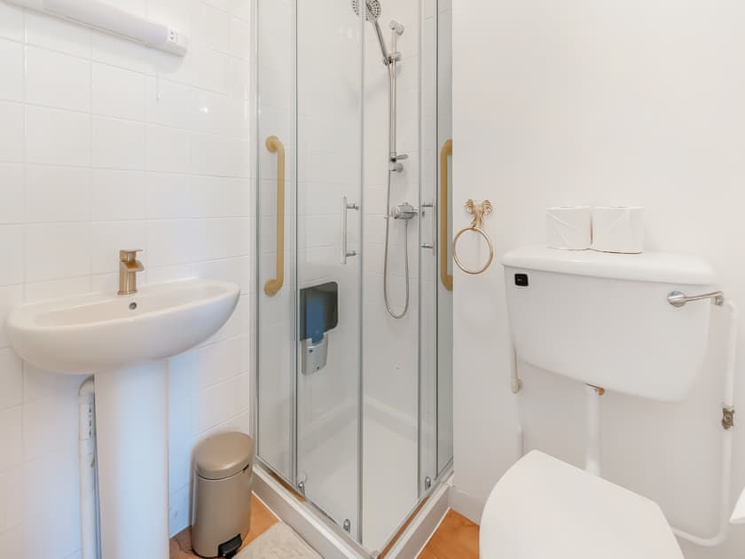 Bathroom | The Old Doctors Manor House, Whitstable