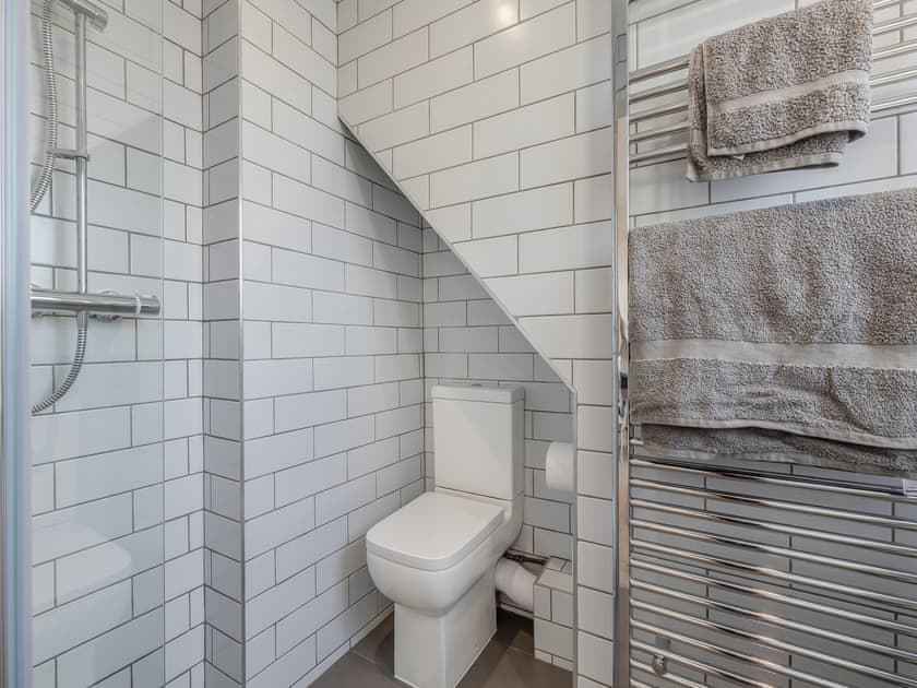 En-suite | Coastal Cottage, Mundesley, near Norwich