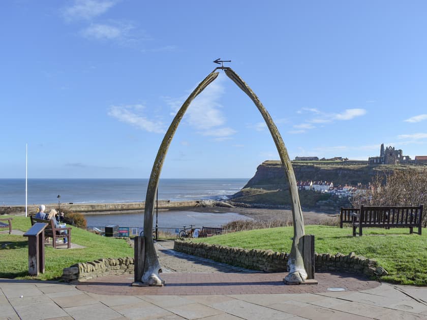 Surrounding area | Balcony Cottage, Whitby