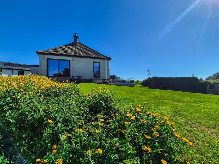 Garden | Gullsway, Glencaple, near Dumfries