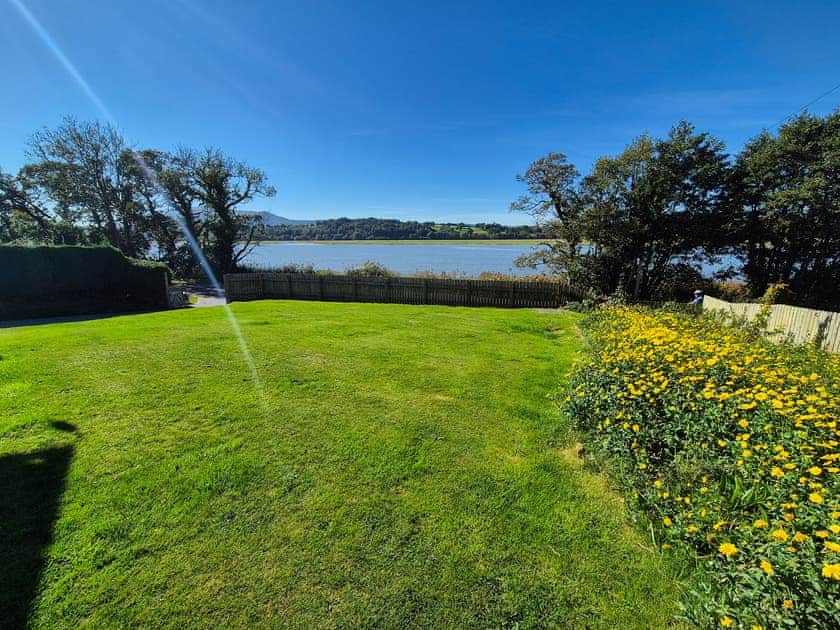 Garden | Gullsway, Glencaple, near Dumfries