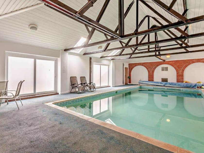 Swimming pool | The Pool House - Waterloo Place, Tibenham
