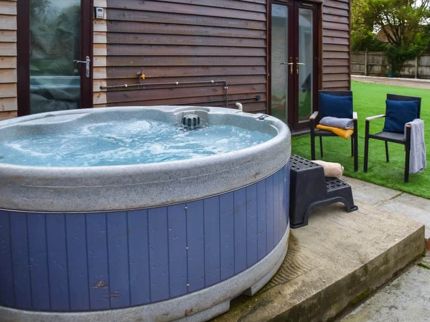 Hot tub | Barn Court, Rackheath, near Wroxham