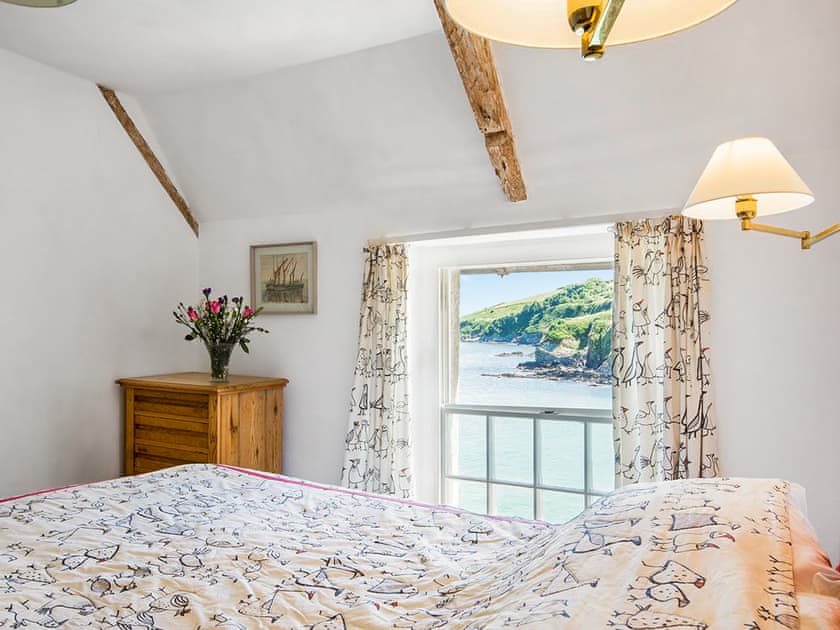 Double bedroom | Mermaid Cottage - Portmellon Fishermans Cottages, Portmellon