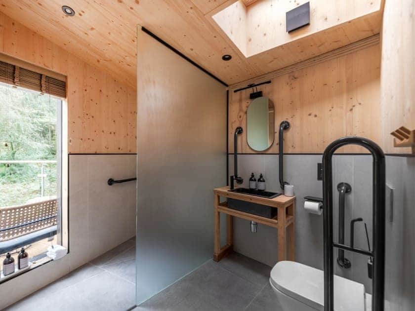Liberty - Treehouses, Chipping Norton