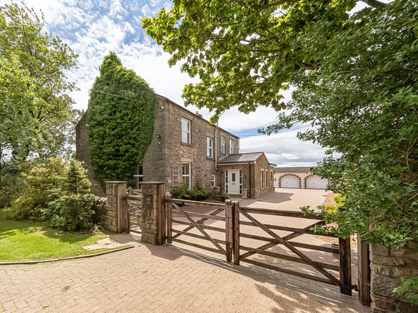 Exterior | Widehope Farm, Bildershaw, near Bishop Auckland