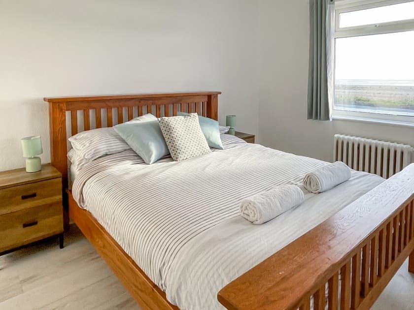 Double bedroom | Sea View Cottage, Greatstone, New Romney