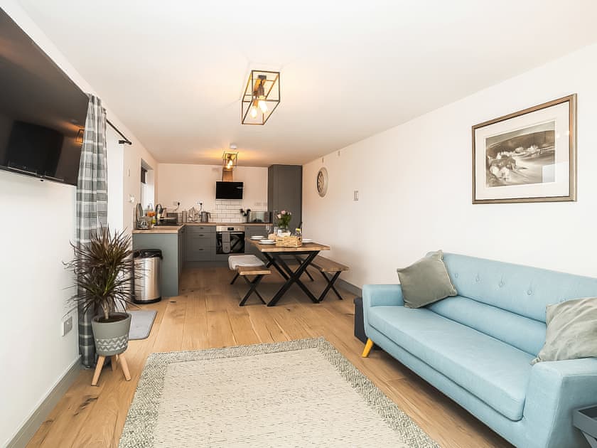 Kitchen/diner | Pencefn Cottage, Pentir, near Snowdonia in Llanberis