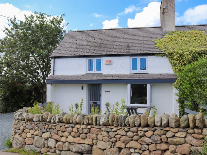Exterior | Pencefn Cottage, Pentir, near Snowdonia in Llanberis