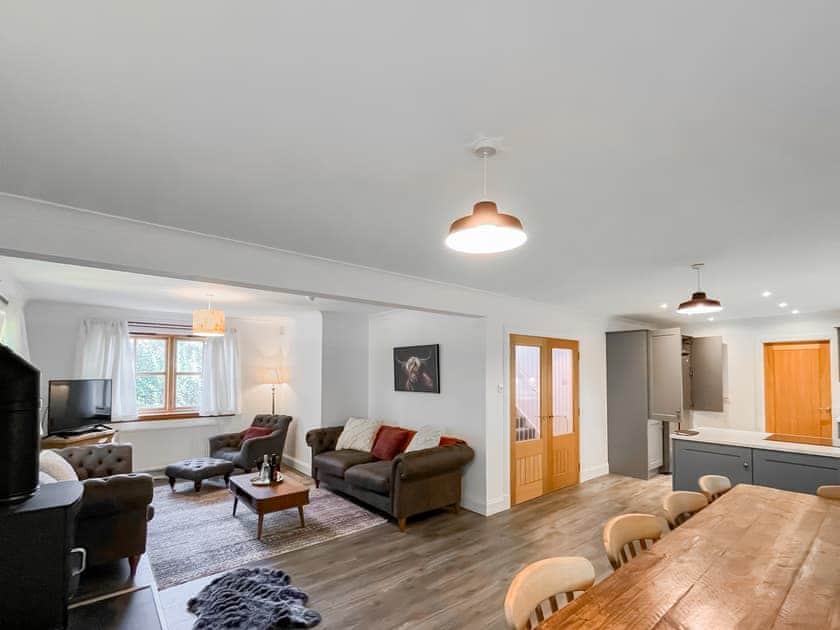 Open plan living space | Fin Glen, Killin