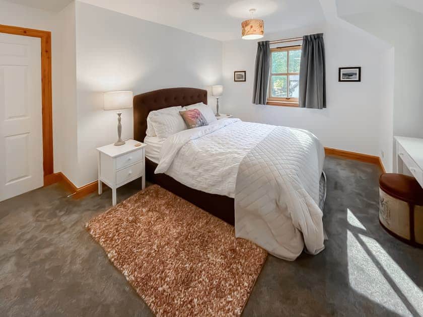 Double bedroom | Fin Glen, Killin