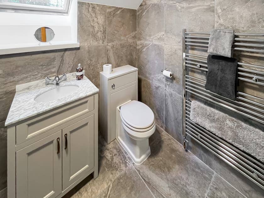 Bathroom | Fin Glen, Killin