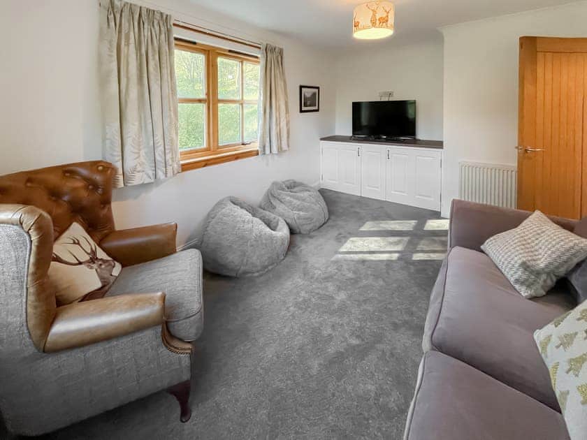 Sitting room | Fin Glen, Killin