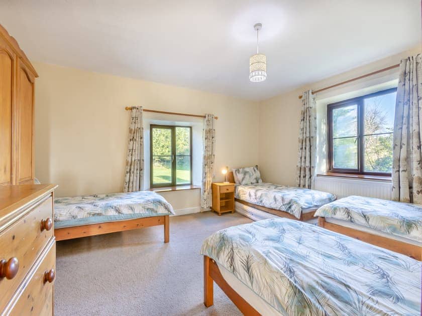 Bedroom | Sherrill Farmhouse - Sherrill Farm Holiday Cottages, Dunterton, near Tavistock