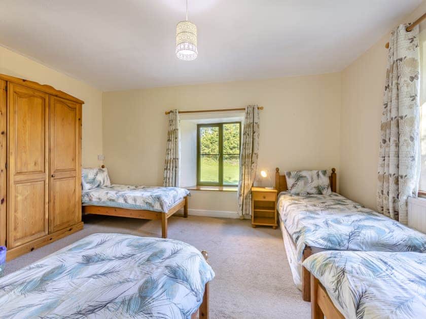 Bedroom | Sherrill Farmhouse - Sherrill Farm Holiday Cottages, Dunterton, near Tavistock