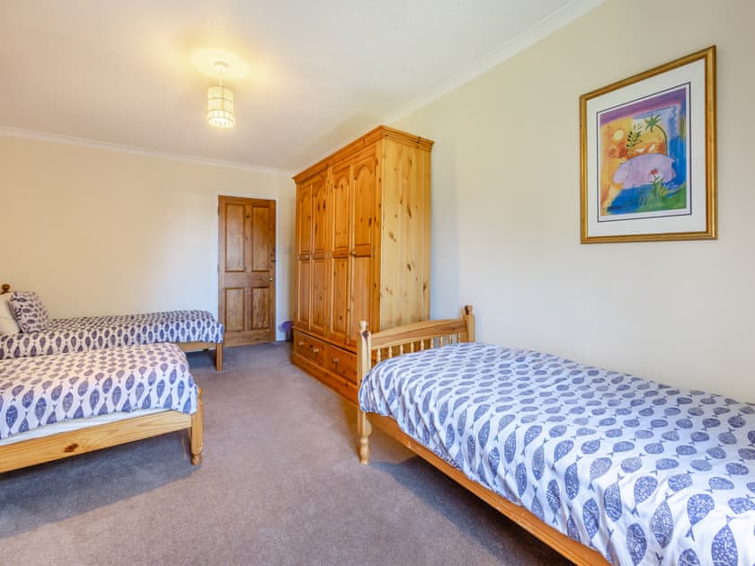 Bedroom | Sherrill Farmhouse - Sherrill Farm Holiday Cottages, Dunterton, near Tavistock