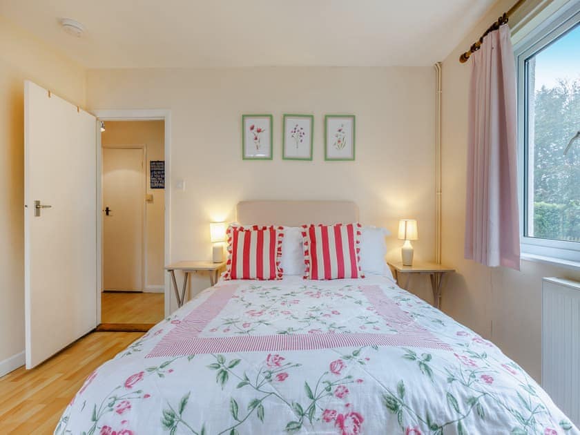 Double bedroom | Pine Cottage - Golden Park, Hartland