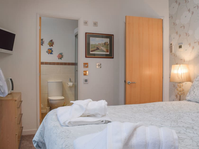 Double bedroom | River Meets Lodge, Stratford Upon Avon