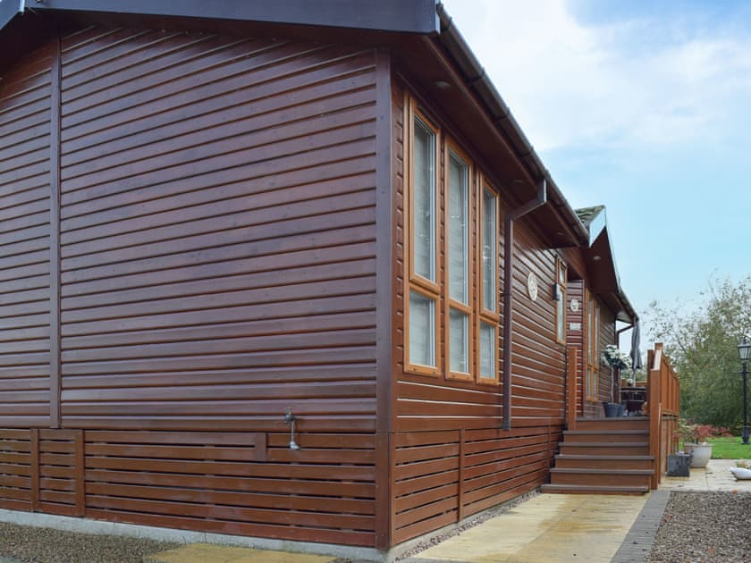 Exterior | River Meets Lodge, Stratford Upon Avon