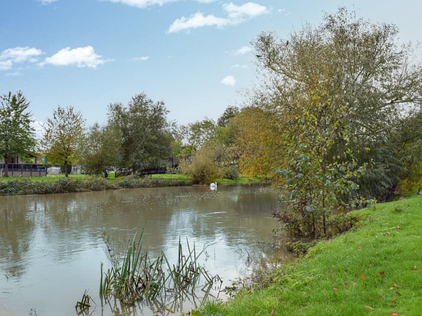 Surrounding area | River Meets Lodge, Stratford Upon Avon