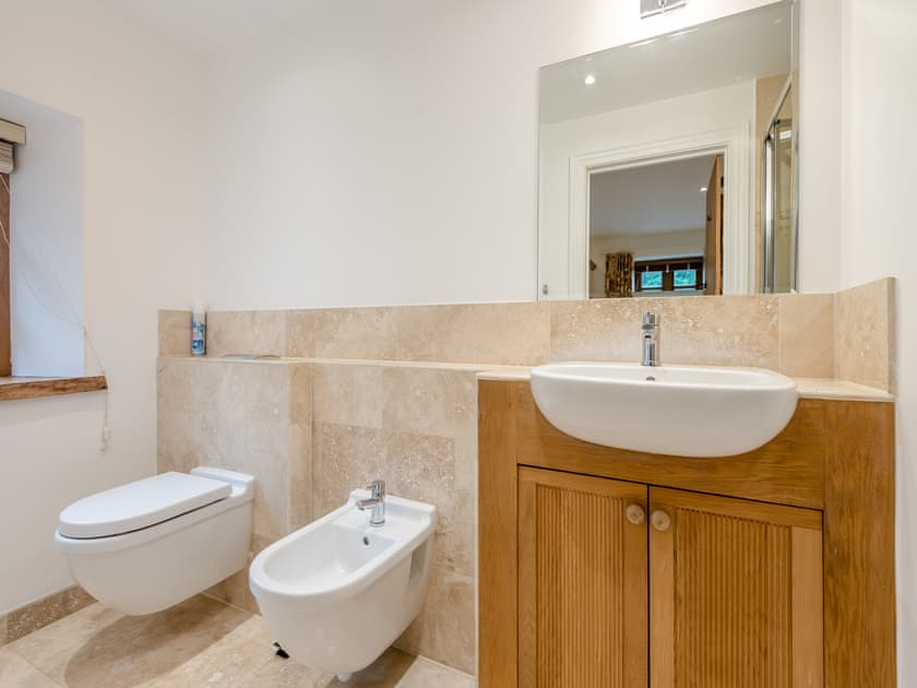 Bathroom | New Inn Farmhouse - The New Inn Farm, Marnhull, near Shaftesbury