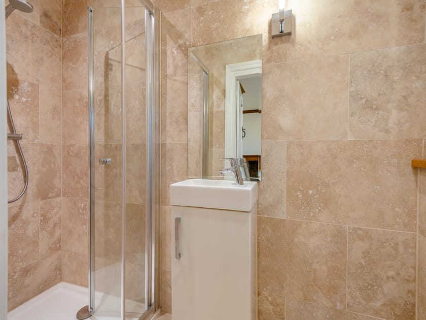 Bathroom | New Inn Farmhouse - The New Inn Farm, Marnhull, near Shaftesbury