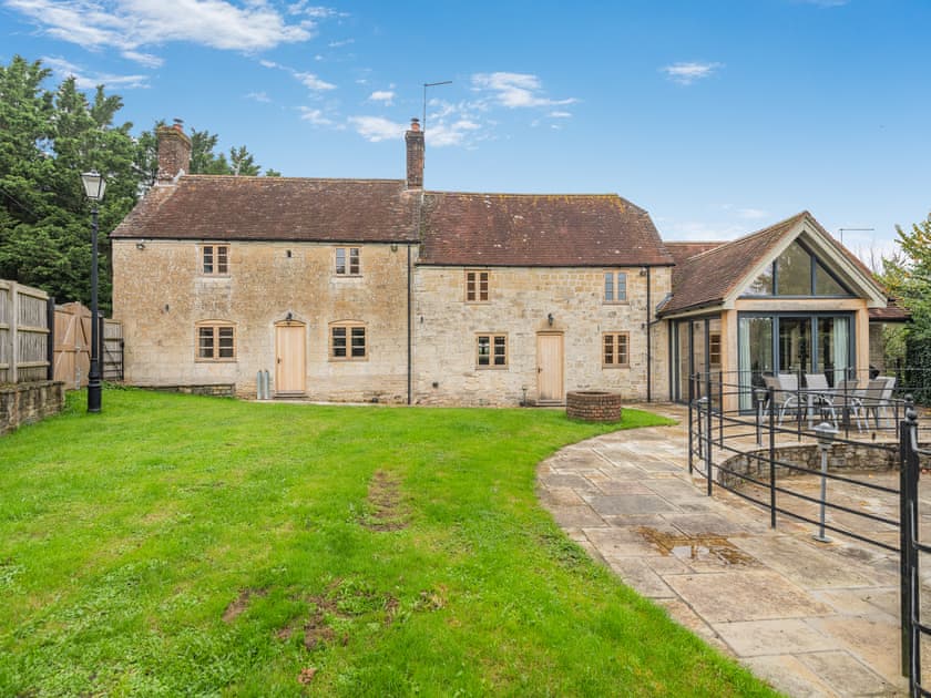 Exterior | New Inn Farmhouse - The New Inn Farm, Marnhull, near Shaftesbury