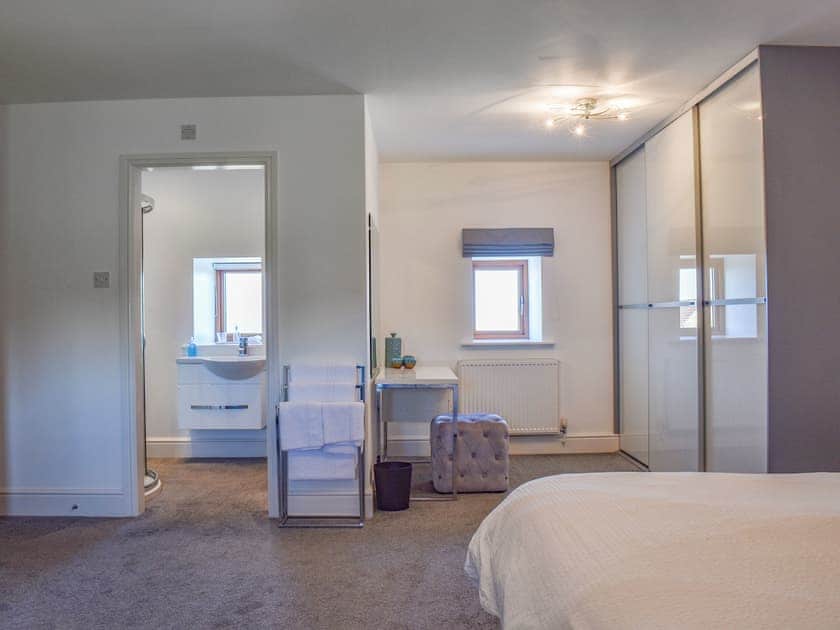 Double bedroom | The Granary - The Granary Cottages, Whitby