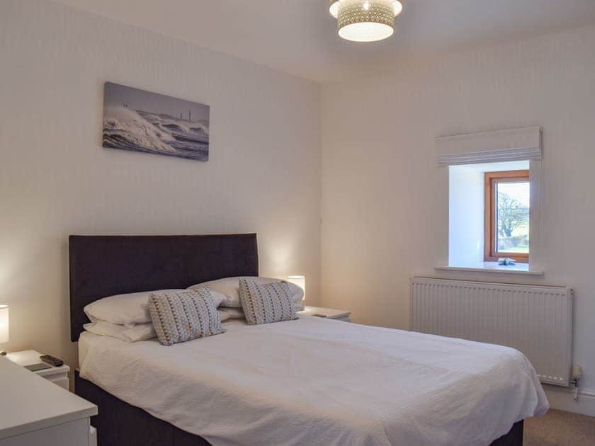 Double bedroom | The Granary - The Granary Cottages, Whitby