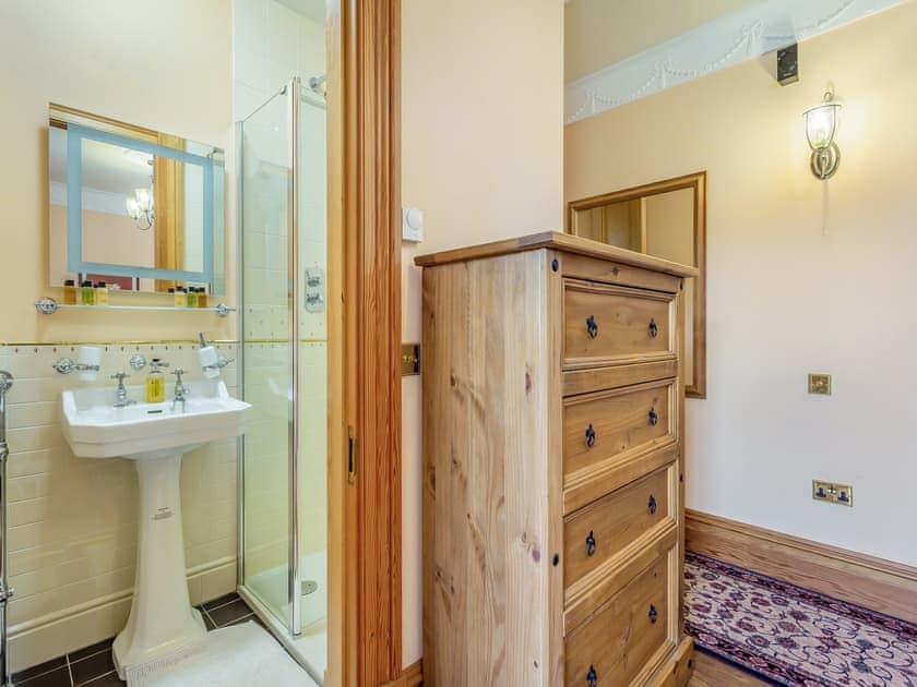 Bathroom | The Doune, Inverness