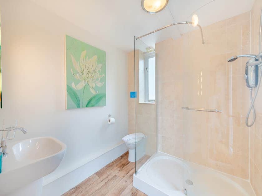 Bathroom | Acorn Cottage - Little Dunley Cottages, Bovey Tracey