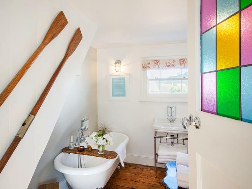 Bathroom | Number One, Mevagissey