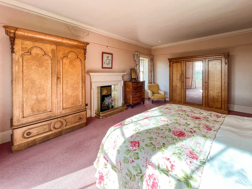 Double bedroom | Kirkdale, Kirkdale