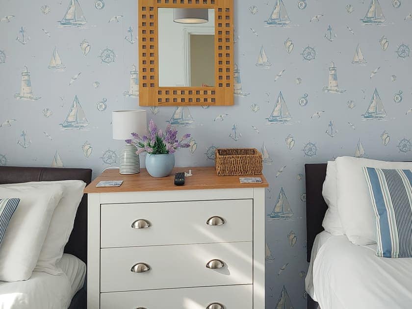 Twin bedroom | Sea View Cottage, East Runton, near Cromer