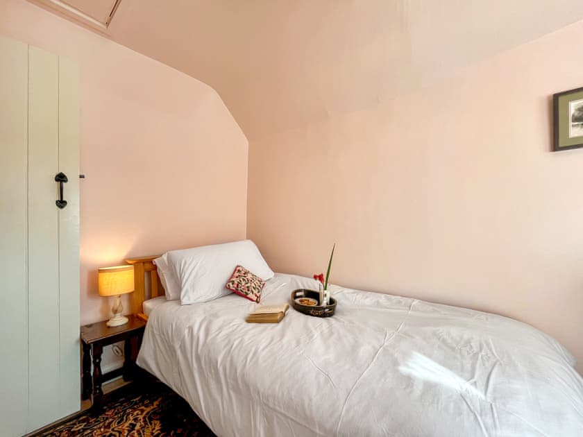 Single bedroom | Basket Makers, Henley-on-Thames