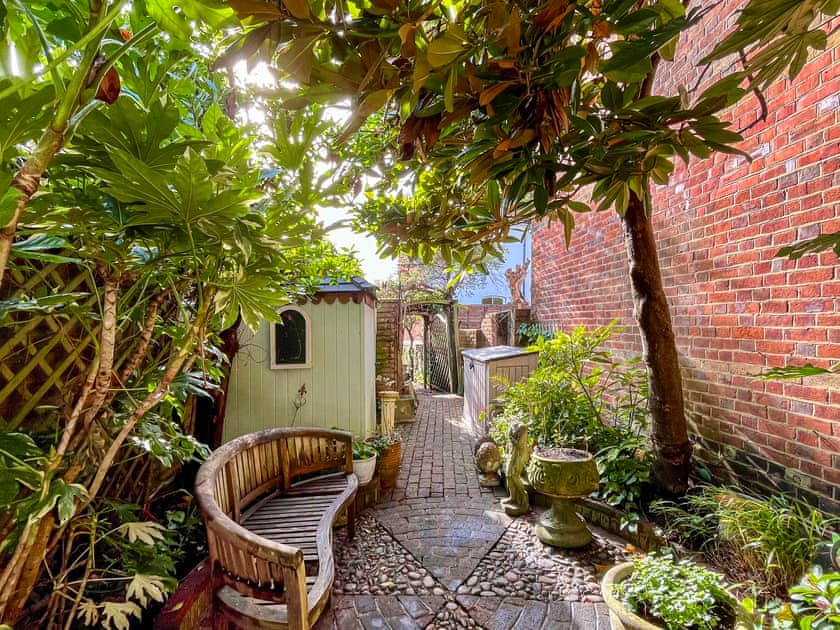 Outdoor | Basket Makers, Henley-on-Thames