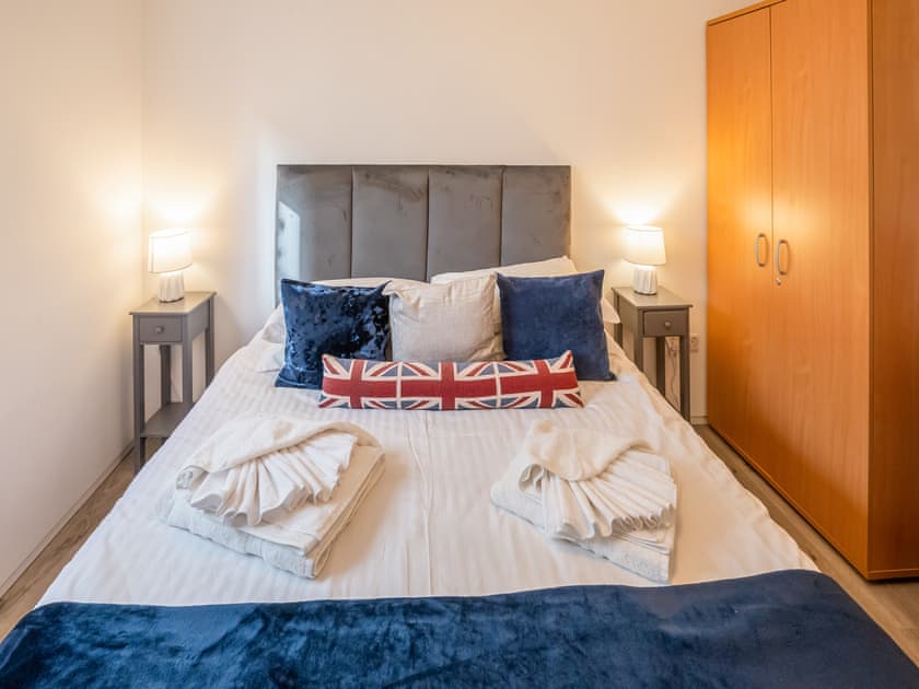 Double bedroom | Fantasia - Mirrorbrook, Cradley, near Malvern