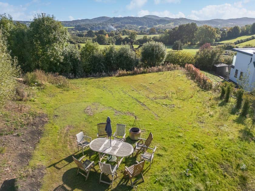 Sitting-out-area | Fantasia - Mirrorbrook, Cradley, near Malvern