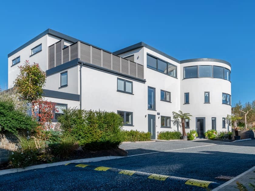Exterior | Fantasia - Mirrorbrook, Cradley, near Malvern