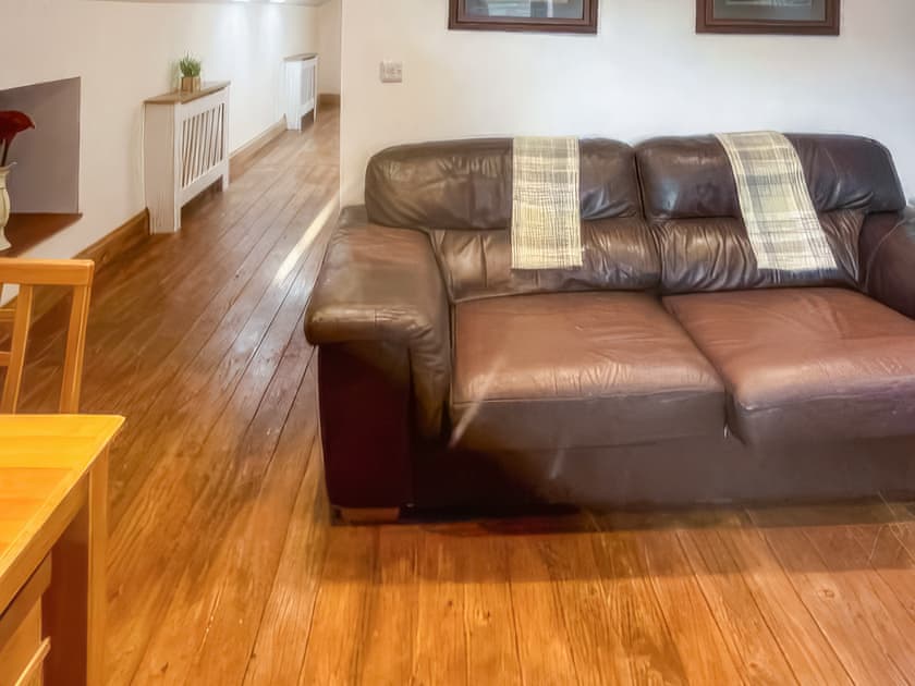 Living area | Stewards Granary - East Learmouth Farmstays, Berwick-upon-Tweed