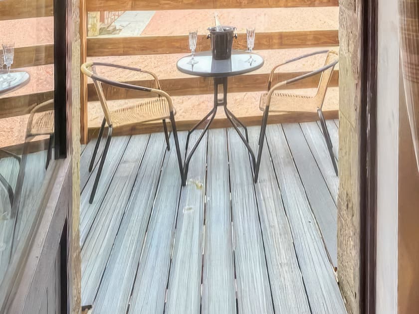 Sitting-out-area | Stewards Granary - East Learmouth Farmstays, Berwick-upon-Tweed