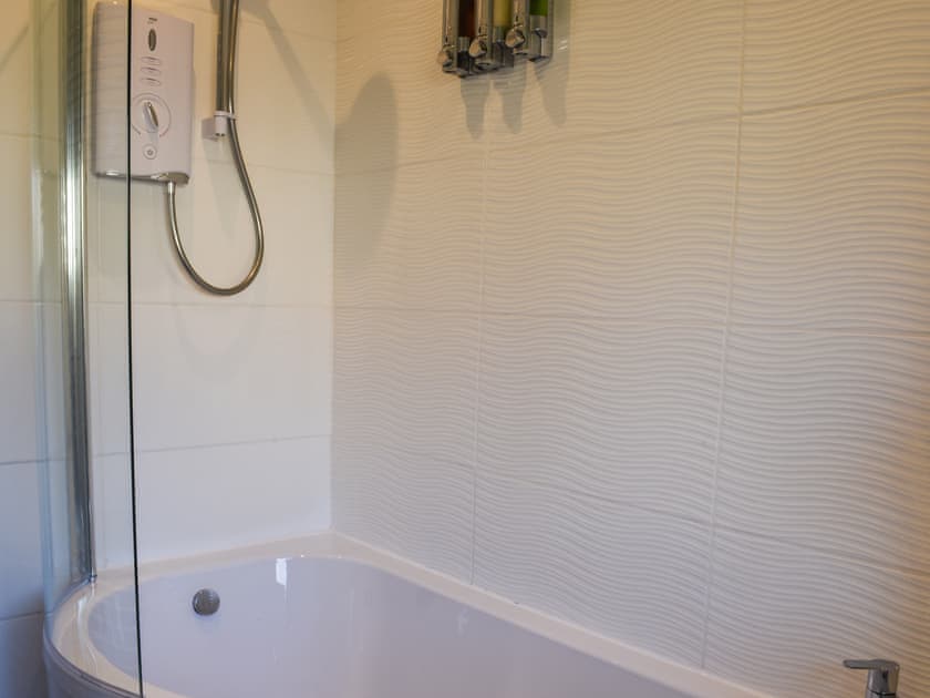 Bathroom | Morecambe Home Stays, Lancaster