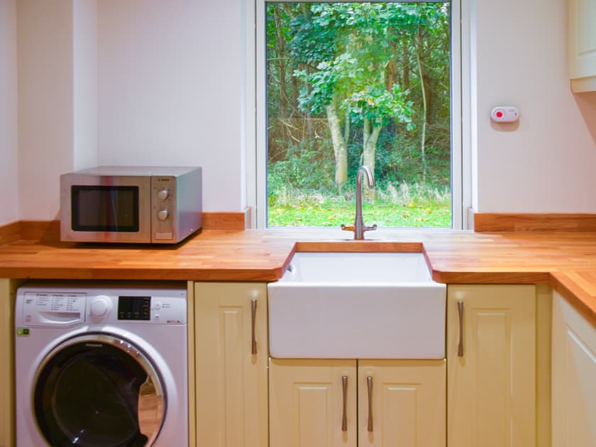 Utility room | Chestnut Cottage, Great Yarmouth