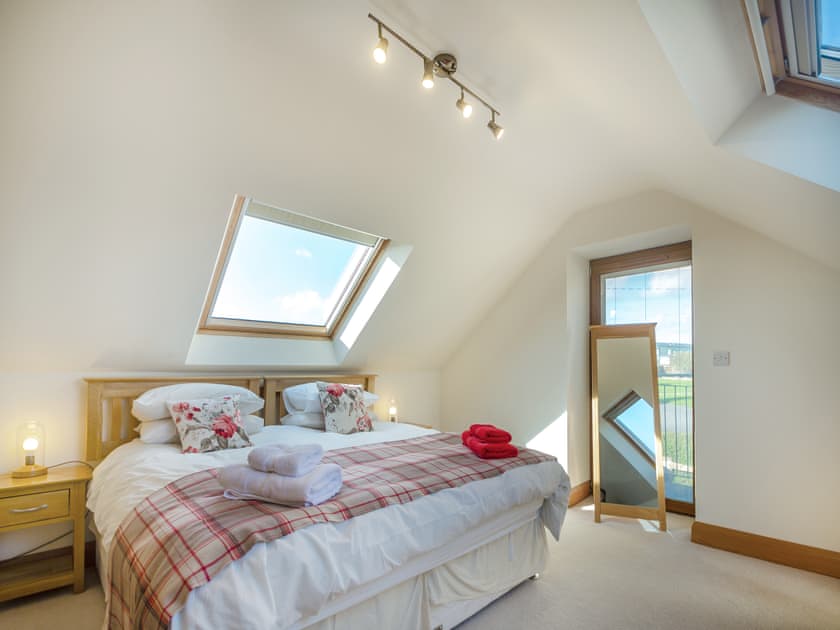 Double bedroom | Siambr - Parc Wernol Cottages, Chwilog, near Pwllheli