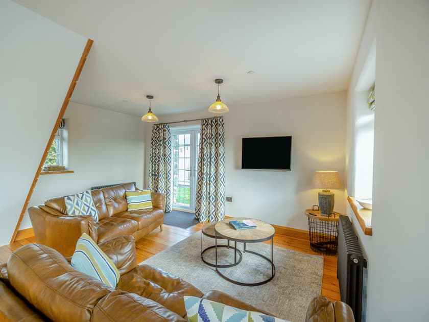 Living area | Deri - Parc Wernol Cottages, Chwilog, near Pwllheli